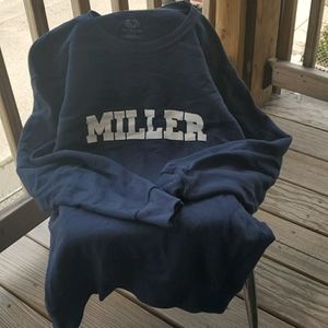 Navy crewneck